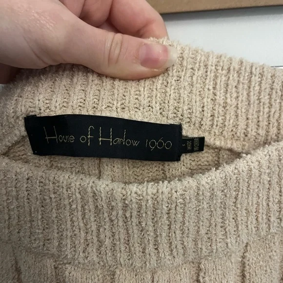 House of Harlow 1960 x Revolve Ilaria Boucle Cream Pants- Small - Picture 5 of 6